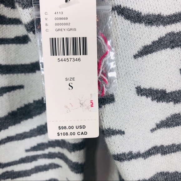 Anthro 🔥SALE🔥 Anthropologie Lizzie gray and white zebra mock turtleneck sweater - Picture 9 of 11